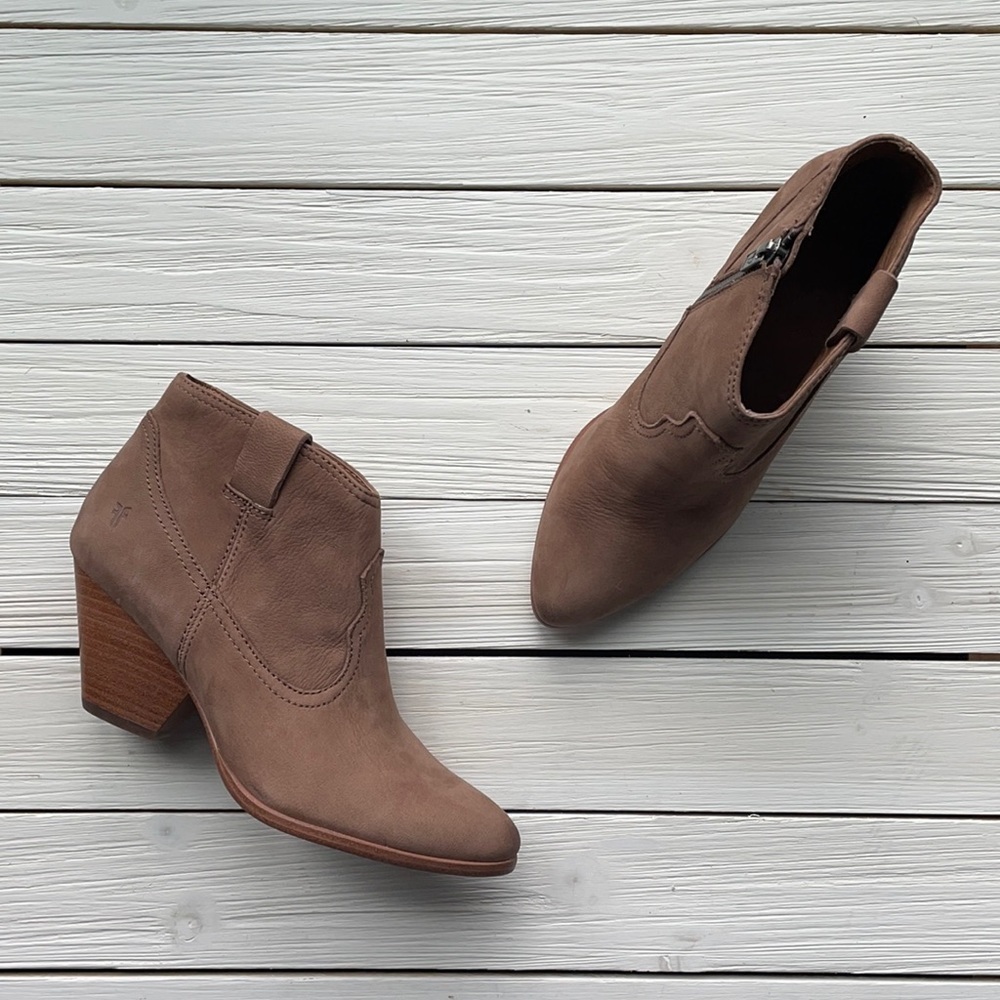 NEW Frye Ankle Boots size 7.5